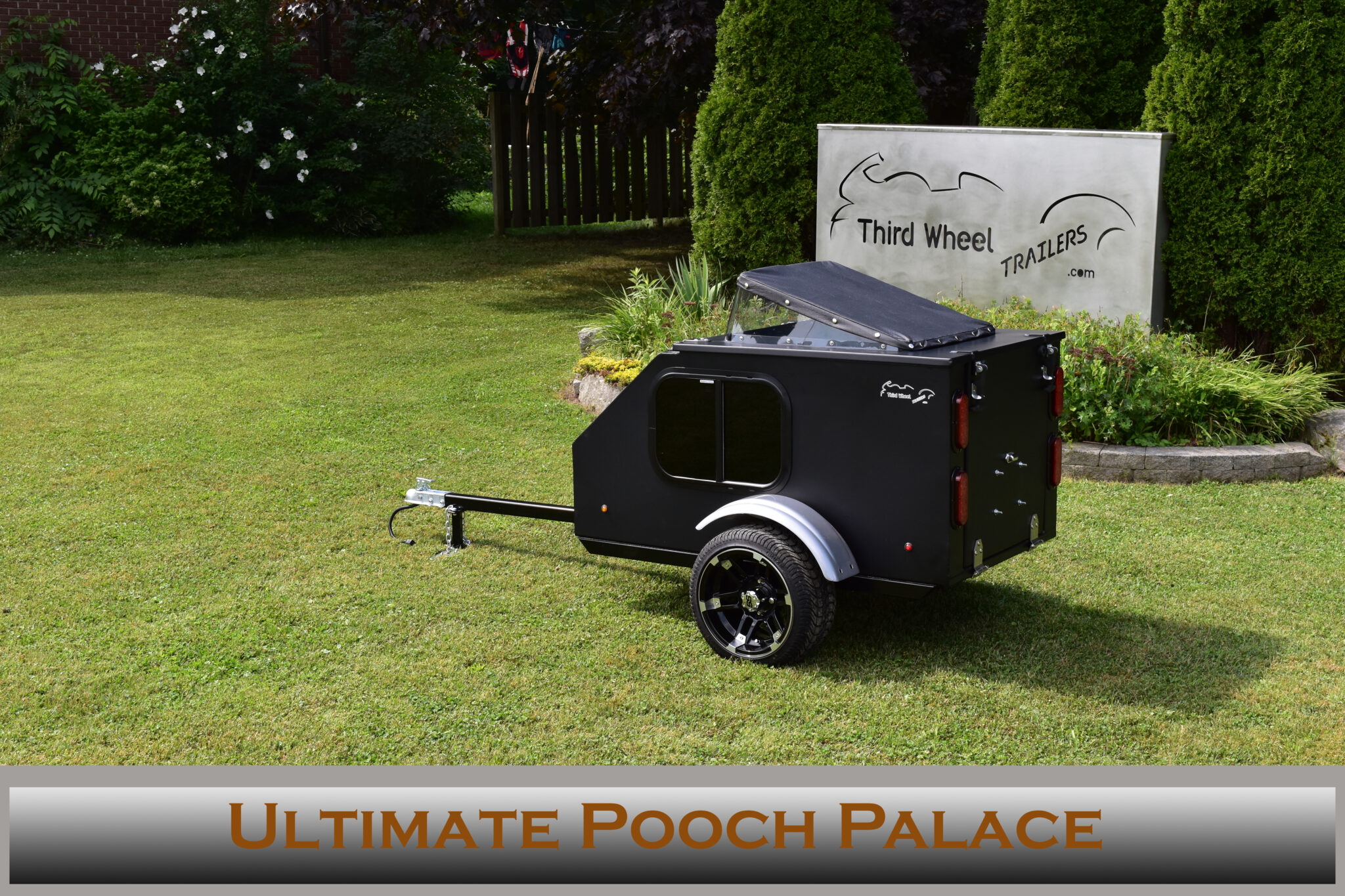 Shop / Trailers / Dog Carrier